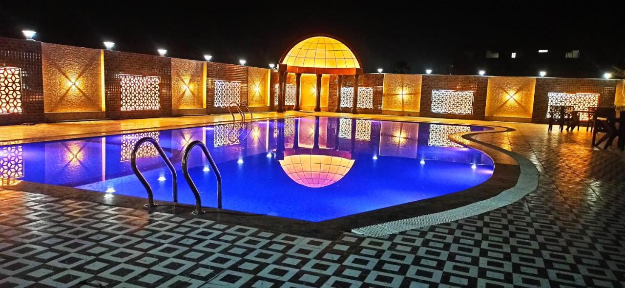 The Bodhi Palace Resort Exterior photo